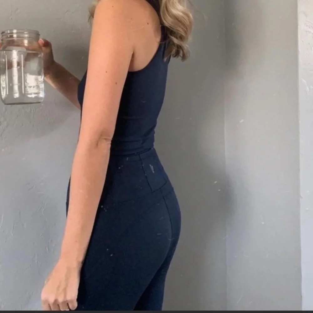 Ellie athletic navy